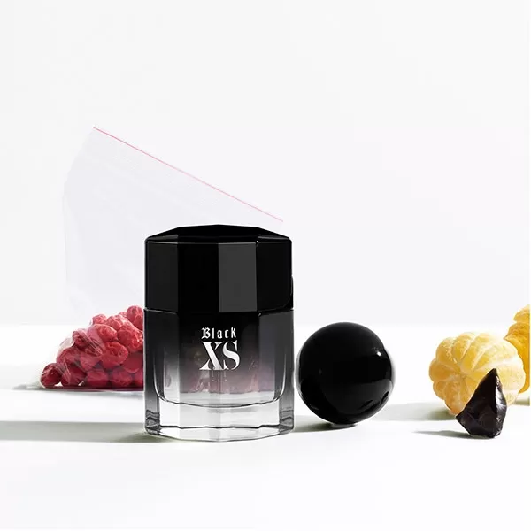 Black XS Black XS
